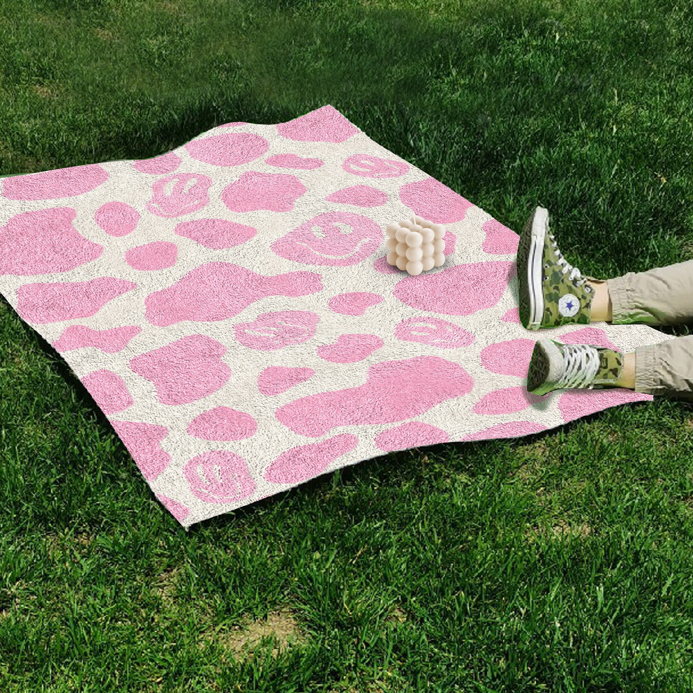 Pink Smile Cow Print Carpet  F – Japan Bathroom.Home Bewertung und Preis
